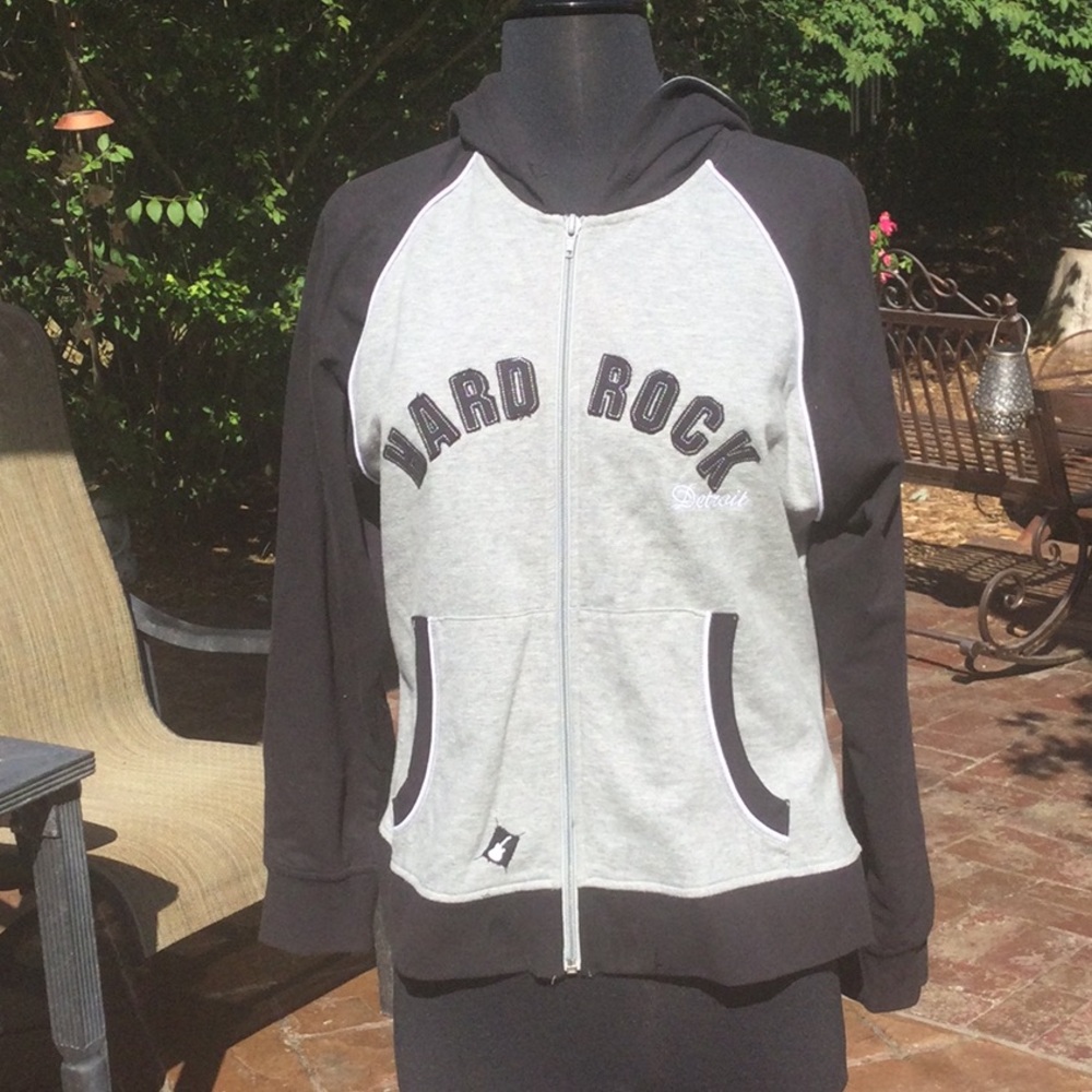 Hard Rock Detroit Hoodie size M.